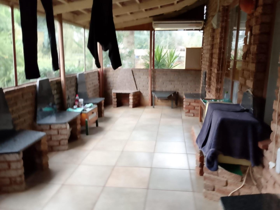 Commercial Property for Sale in Hartbeesfontein North West